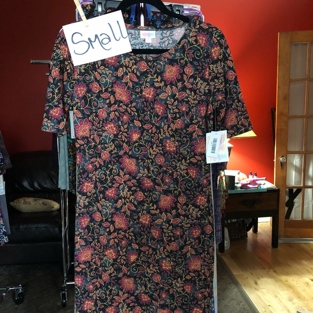 Lularoe Julia